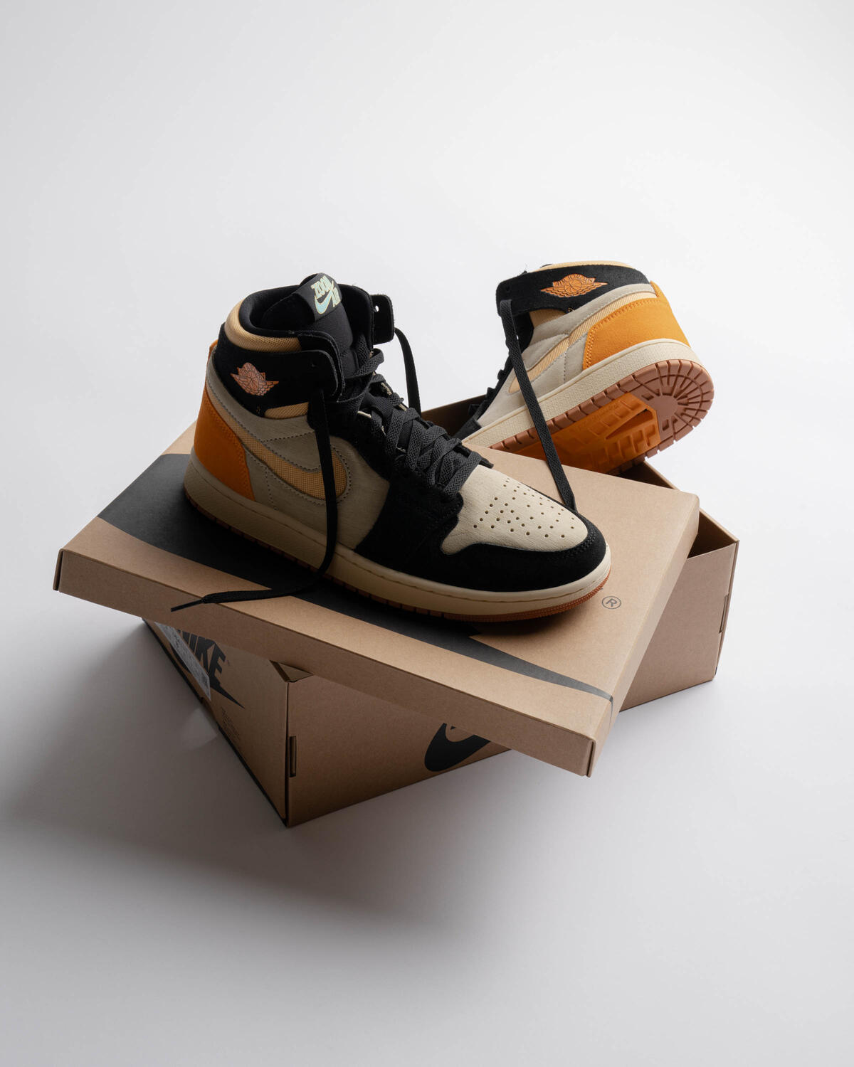 Air Jordan 1 ZOOM CMFT 2 | DV1307-100 | AFEW STORE